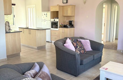 Esentepe Apartment | Peaceful Cyprus Bungalow/Beach, Pool & Sunsets