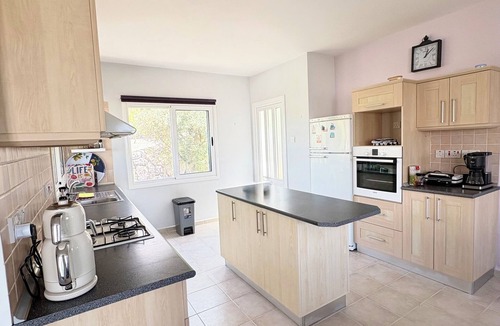 Esentepe Apartment | Peaceful Cyprus Bungalow/Beach, Pool & Sunsets
