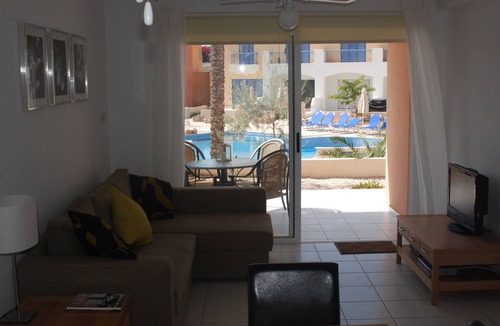 Anarita Apartment | Peaceful ground floor poolside apartment in Anarita near Paphos