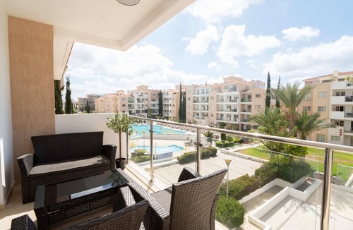 Universal Apartment | Phaedrus Living: Paphos Elysian Escape
