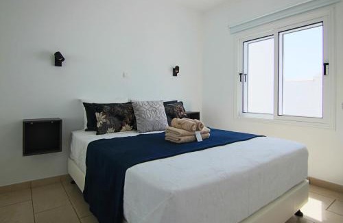 Paphos Apartment | Phaedrus Living: Seaside Luxury Flat Lighthouse 62