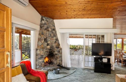 Platres Villa | Platres Forest Panorama Cottage