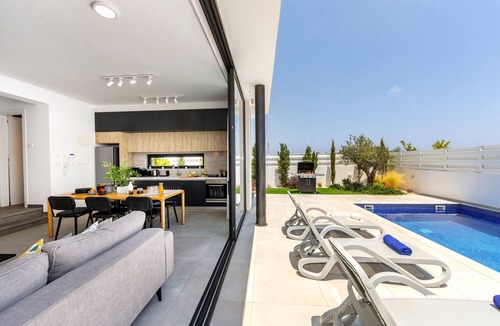 Pernera Villa | Protaras Almaria Villa 16