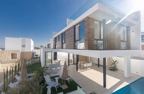 Protaras Cottage | Protaras Aqua Pearl Villa AQ16 - a villa that sleeps 9 guests in 4 bedrooms