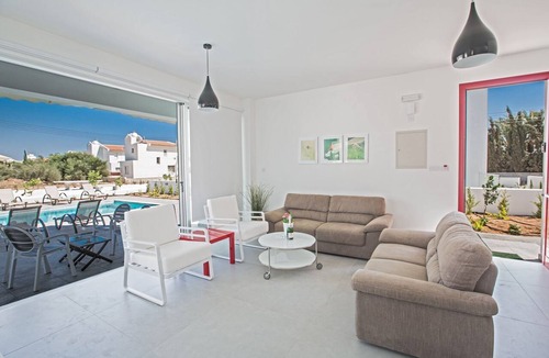 Protaras Villa | Protaras Greco Villa CCV2 - a villa that sleeps 10 guests in 5 bedrooms