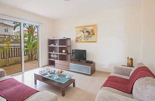 Kapparis Villa | Protaras Holiday Villa MV34 - Modern 3BDR Villa with Pool, 5 min. Walk to the Beach