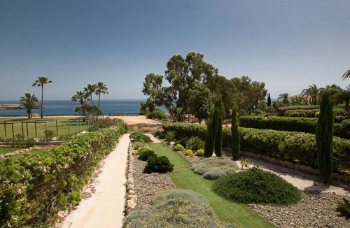 Protaras Cottage | Protaras Mesogeios Villa ME16 - a villa that sleeps 10 guests in 4 bedrooms
