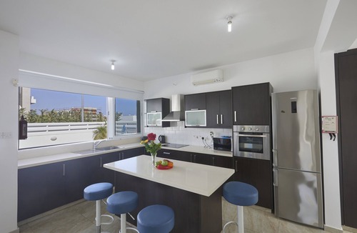 Kapparis Cottage | Protaras Pearl Villa PE18 - a villa that sleeps 6 guests in 3 bedrooms