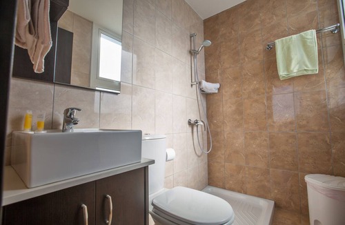 Kapparis Cottage | Protaras Pearl Villa PE16 - a villa that sleeps 6 guests in 3 bedrooms