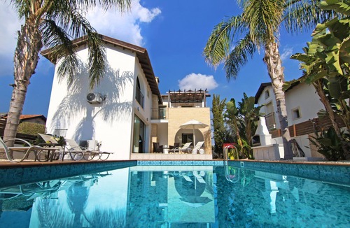 Ayia Thekla Villa | REGINA - 4Bed VILLA located in the quiet Ayia Thekla Coastal Area
