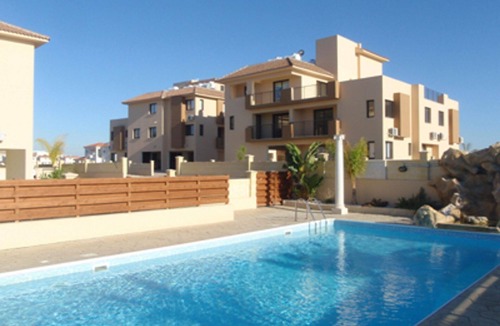 Pervolia Apartment | Relaxing quiet holiday near the beach