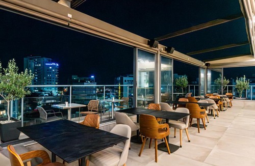 Larnaca Hotel | Rise Urban Art Hotel