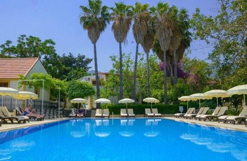 Karavas Hotel | Riverside Garden Resort