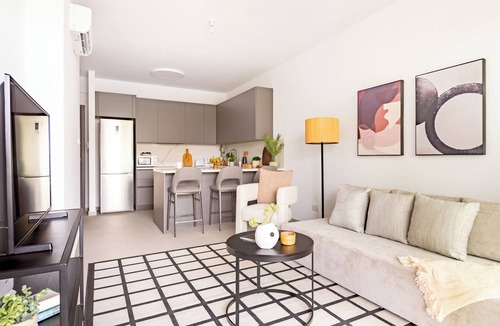 Vasa Koilaniou Apartment | Sanders Limassol Park - Cozy 1 bdr apt with balcony