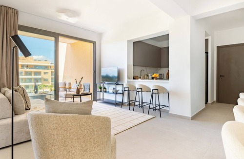 Vasa Koilaniou Apartment | Sanders Limassol Park - Great 2 Bdr apt with balcony