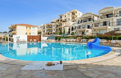 Chlorakas Apartment | Sanders Seaview - Well-Furnished 2 Bdr Apt