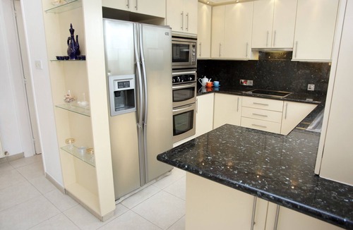 Tala Villa | Sea View 3 Bedroom Villa in Central Tala
