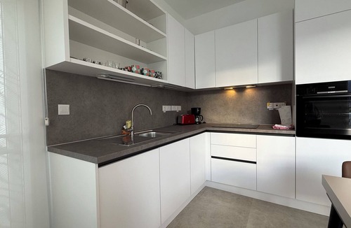 Yesiltepe Apartment | Sea View Apartment in Kyrenia Pool Terra Okaliptus