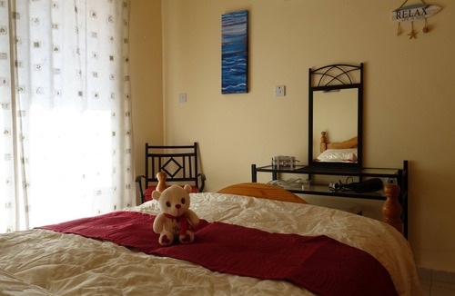 Peyia Town Hotel | Sea view, Large Pool Area, Spacy Balcony, Aircon, Free Wi-Fi, UK-TV