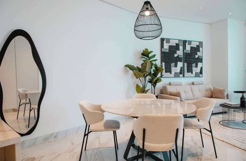 Historical Center Apartment | Seafront Luxury Apt w/Infinity Pool & Spa