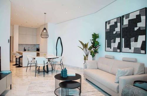 Historical Center Apartment | Seafront Luxury Apt w/Infinity Pool & Spa
