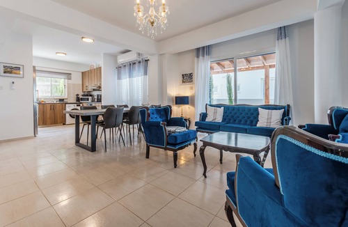 Agios Theodoros House | Seaview Sanctuary House