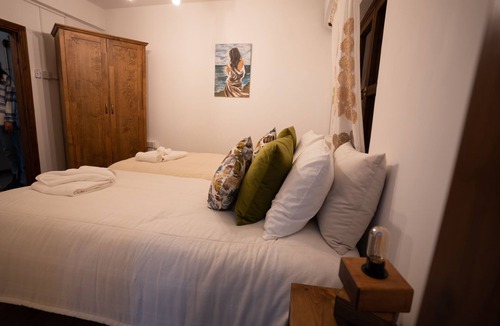 Bogaz House | Sibylla - Old Town Ensuite w/Free Wifi&breakfast