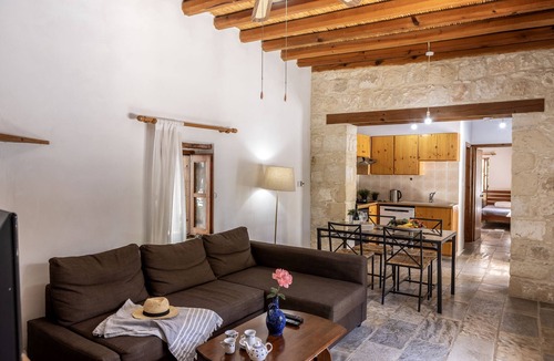 Droushia Villa | Simeon Estate in Drouseia