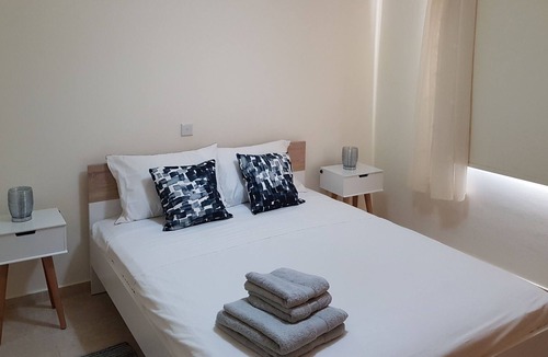 Universal Apartment | Sirena Sunrise - Great all round, with south facing pool view
