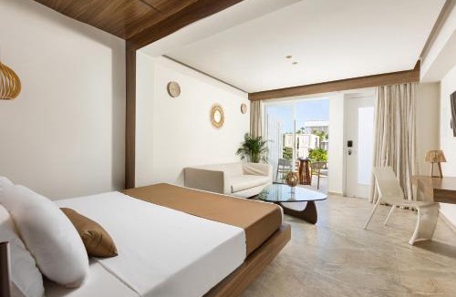 Ayia Napa Resort | So White Beach Resort
