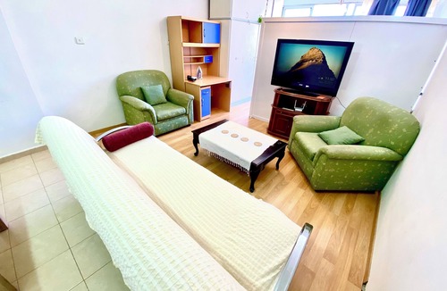 North Nicosia Apartment | Spacious flat in perfect location
