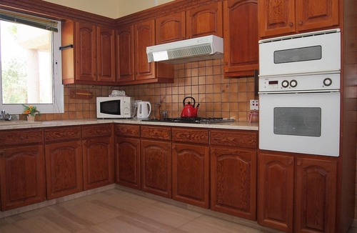 Pareklisia House | Spacious Villa In Pareklisia - 3 Minutes To The Sea, Great Views And Jacuzzi