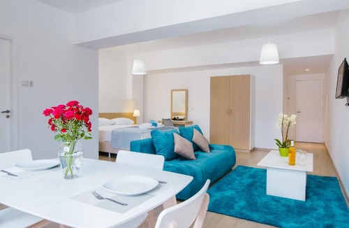 Larnaca City Centre Apartment | Stephanie Studios