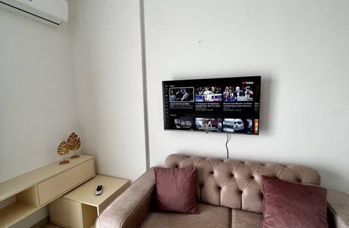 Trikomo Apartment | Studio Flat with Balcony in Cyprus