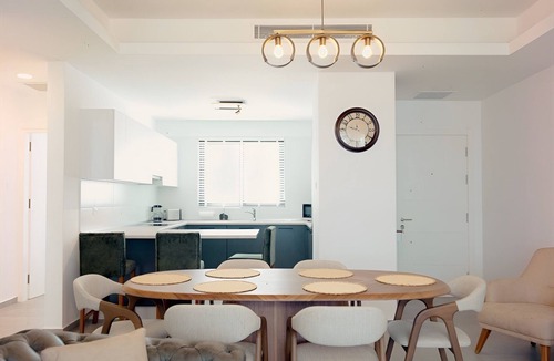 Esentepe Apartment | Stylish Two Bedroom Apartment with Gorgeous Sea and Mountain Views