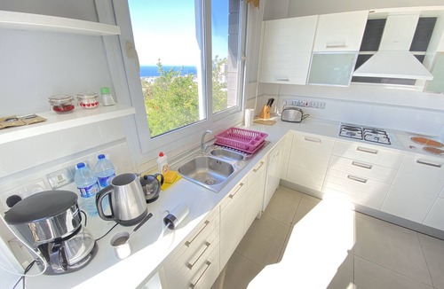 Catalkoy Villa | Sunset detached Villa – Peaceful Retreat with Sea & Mountain Views