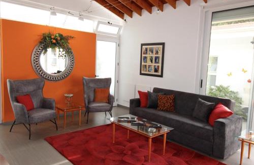 Historical Center Apartment | The Fruit Suites Limassol