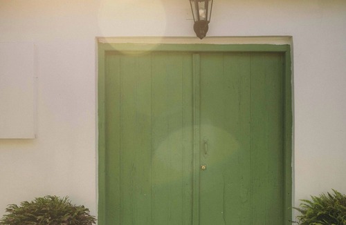 Politiko House | The Green House; cozy, serene and pet-friendly house outside Limassol