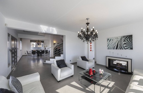 Oroklini Villa | The Ultimate Guide to Renting Your Luxury 4 Bedroom Villa with Private Pool, Larnaca Villa 1398