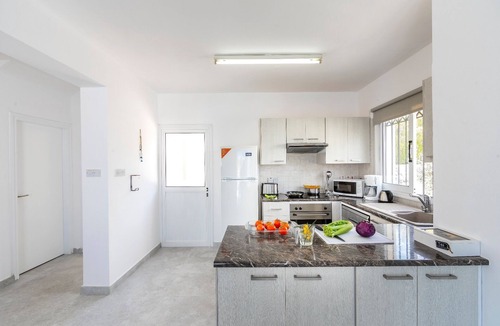Protaras Villa | This amazing luxury villa is located in the heart of Protaras just 4 minutes walk to the Main Strip