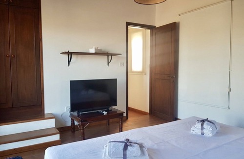 Pareklisia Cottage | Traditional House with Mountain View - Dierona Village