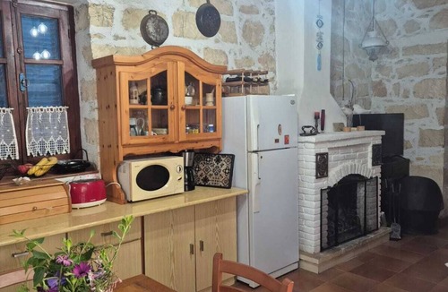 Latchi Cottage | Traditional Stone cosy Cottage on the outskirts of Kritou Tera