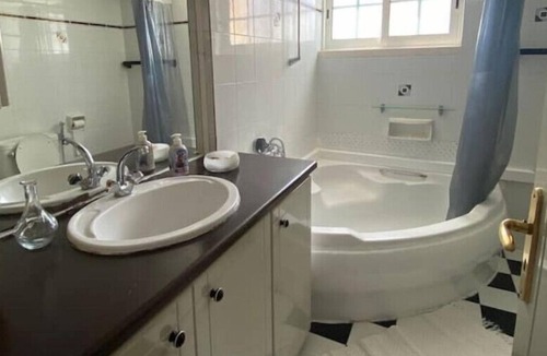 Anarvagos House | Tranquil Paphos Retreat Charming house