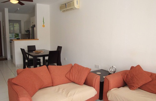 Polis House | Two bedroom Town House with ensuite bathrooms and Wi Fi.