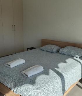 Larnaca City Centre Apartment | Unique City Center Rooms, 150m from Chabad Lubavitch