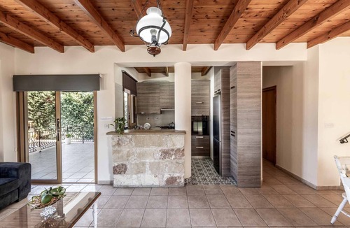 Argaka Villa | Villa Agathi - Three Bedroom Villa, Sleeps 6