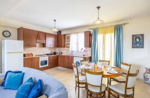 Simou Villa | Villa Alonia - Four Bedroom Villa, Sleeps 8