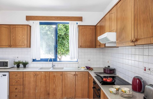 Argaka Villa | Villa Anatoli - Three Bedroom Villa, Sleeps 6