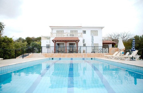 Kissonerga Villa | Villa Coral Sunset