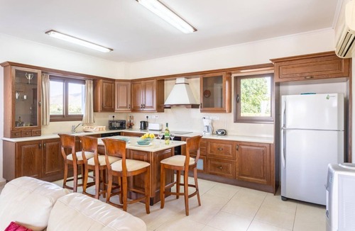Argaka Villa | Villa Dora - Four Bedroom Villa, Sleeps 8